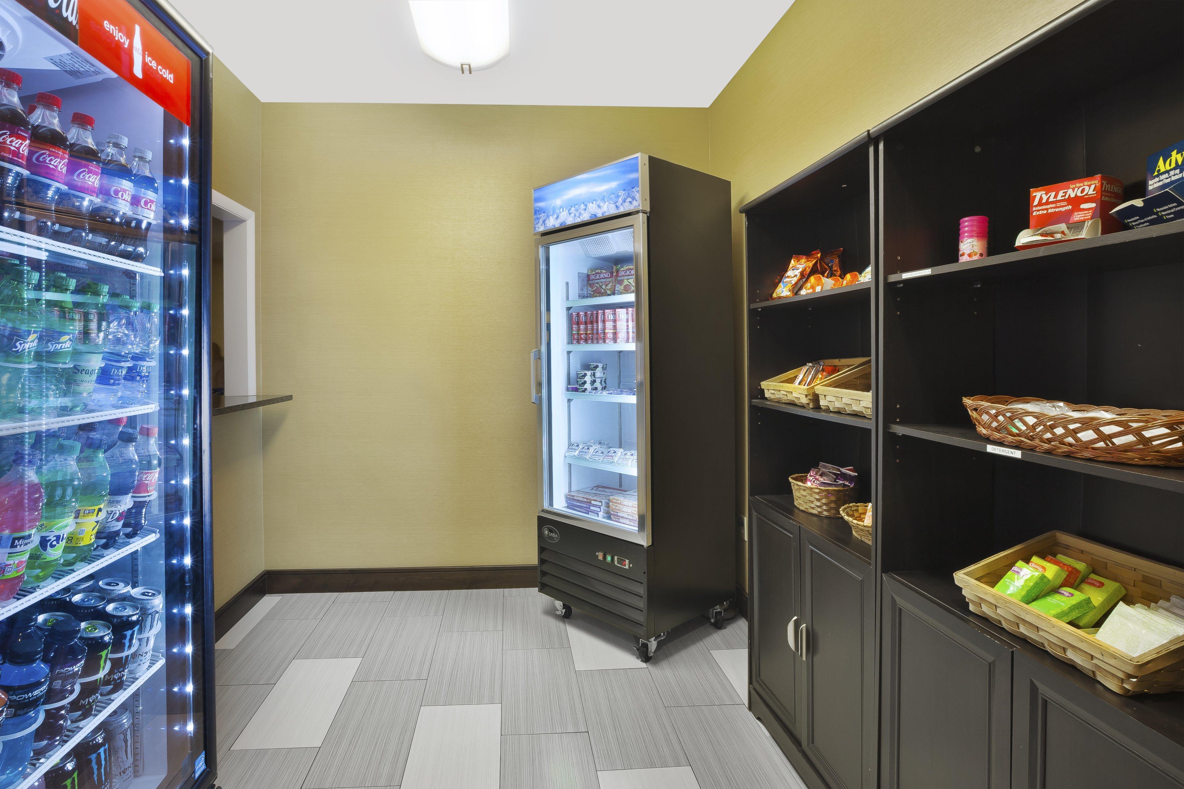 Holiday Inn Express Hotel & Suites Circleville By Ihg Bagian luar foto