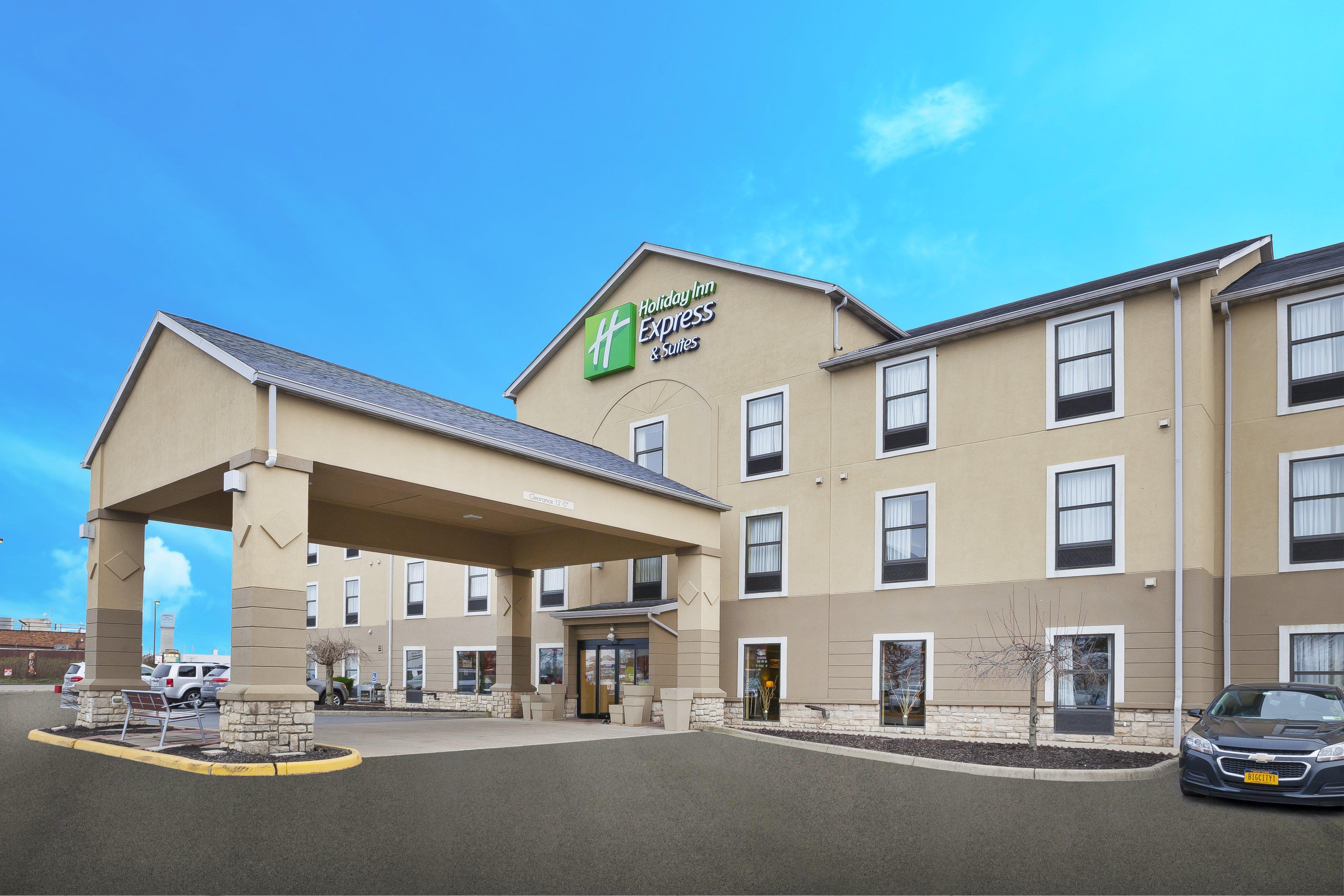 Holiday Inn Express Hotel & Suites Circleville By Ihg Bagian luar foto