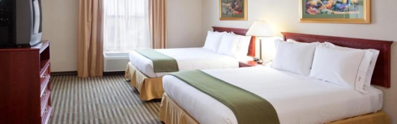 Holiday Inn Express Hotel & Suites Circleville By Ihg Bagian luar foto