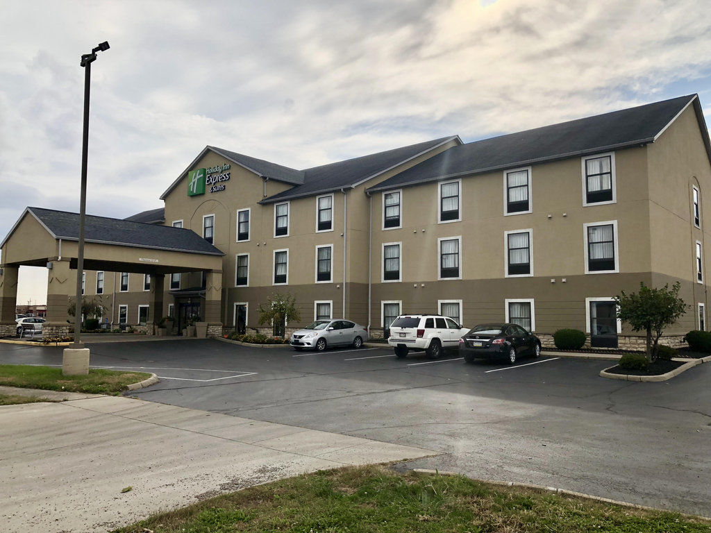 Holiday Inn Express Hotel & Suites Circleville By Ihg Bagian luar foto